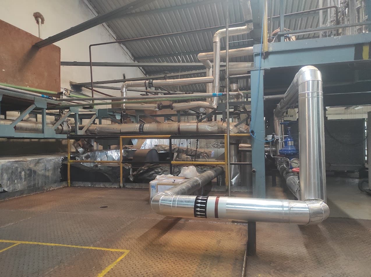Industrial Pipe Marking - High Resolution Technical View 3