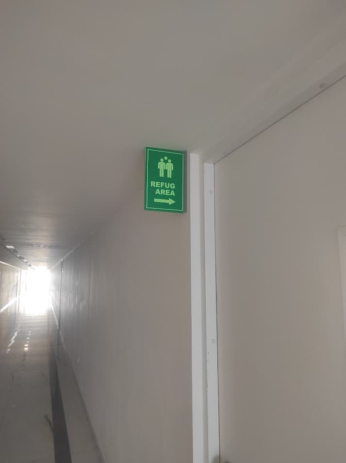 Safety Signage - High Resolution Technical View 5